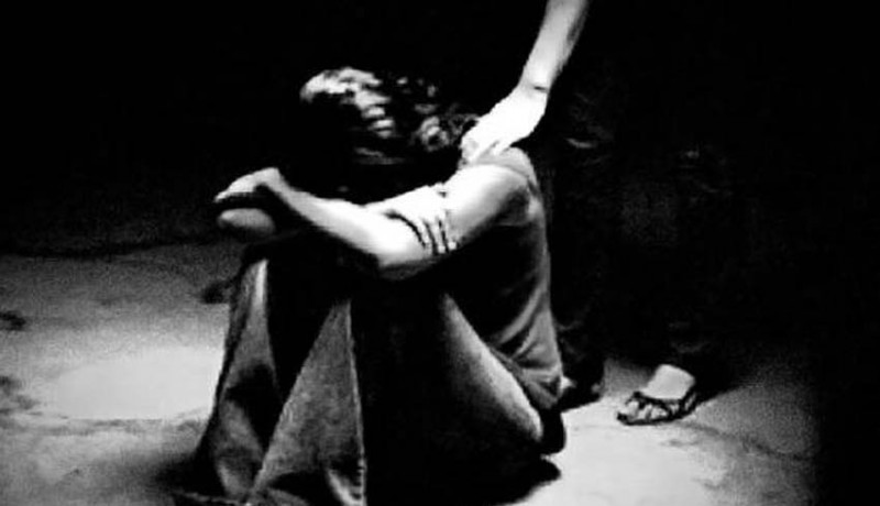 www.nusabali.com-anak-10-tahun-gagalkan-upaya-pemerkosaan-ibunya
