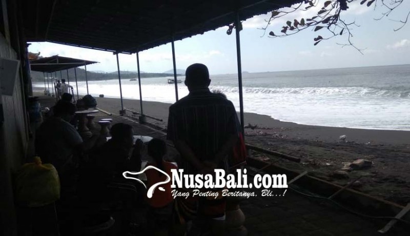 www.nusabali.com-cuaca-buruk-pelabuhan-di-kusamba-tutup