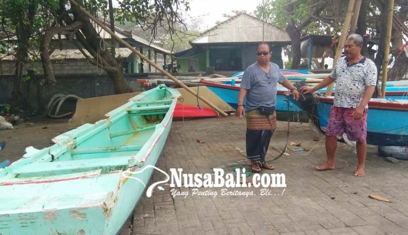 www.nusabali.com-perahu-rusak-nelayan-menangis