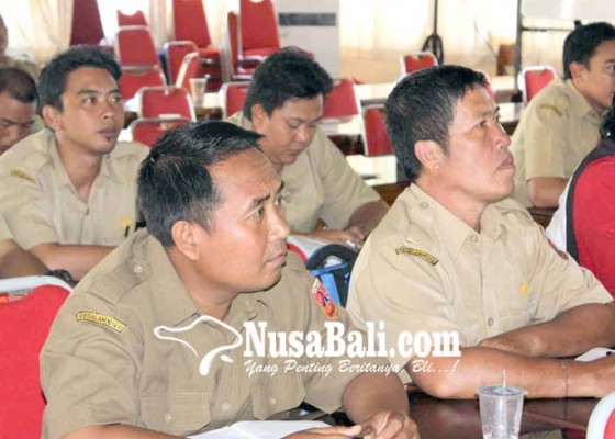 Nusabali.com - guru-penjaskes-kekurangan-jam-mengajar
