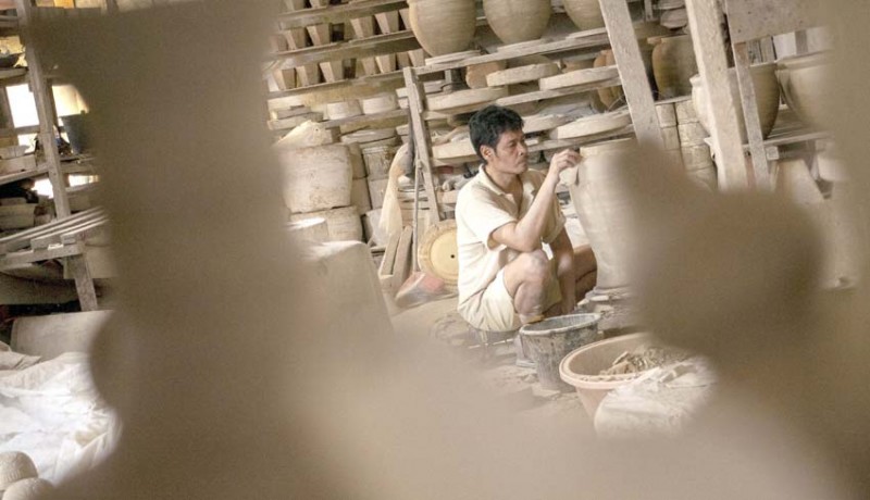 www.nusabali.com-industri-keramik-hias