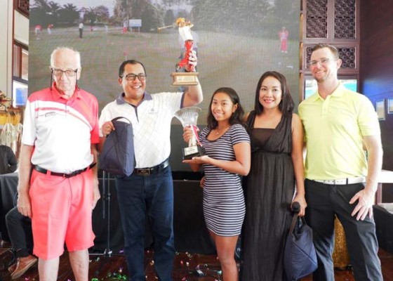 Nusabali.com - meva-schmit-juara-indonesia-ultimate-golf-series-iugs-2018