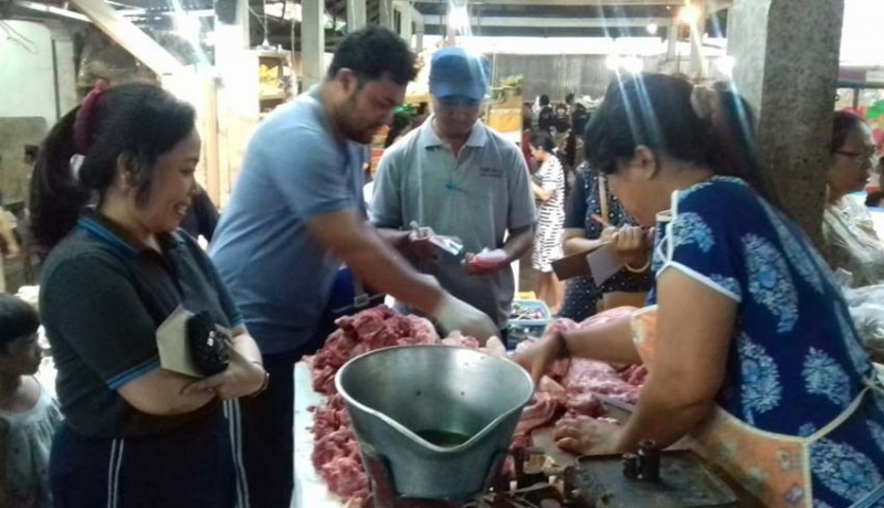 www.nusabali.com-badung-siapkan-tim-khusus-periksa-kesehatan-daging-babi