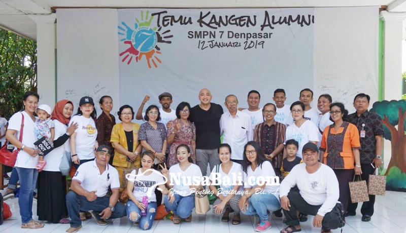 www.nusabali.com-ratusan-alumni-smpn-7-denpasar-reuni-di-sekolah