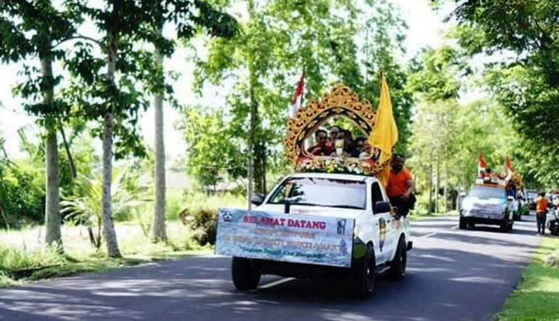 www.nusabali.com-trofi-adipura-diarak-keliling-kota-bangli