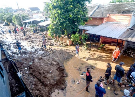 Nusabali.com - belasan-rumah-rusak-3-orang-tewas