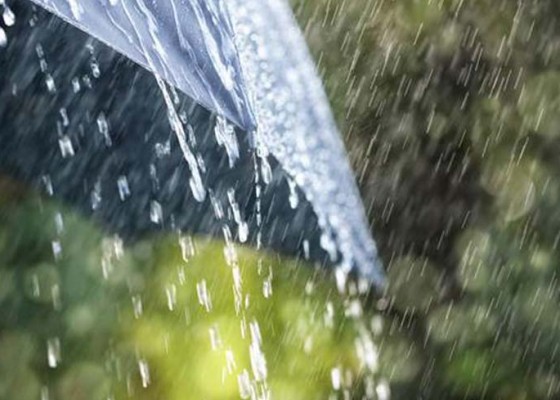Nusabali.com - intensitas-hujan-ringan-disertai-gelombang-masih-berlangsung