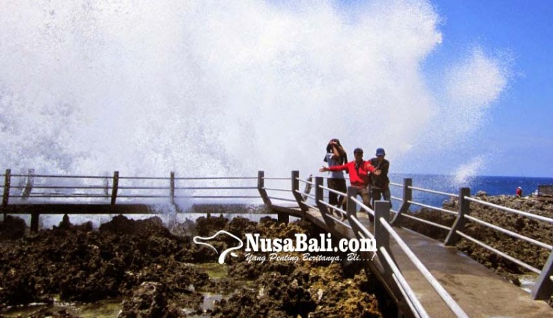 www.nusabali.com-kunjungan-perhari-capai-700-wisatawan