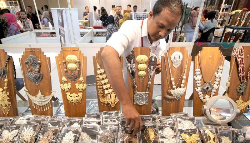 www.nusabali.com-industri-perhiasan-jadi-andalan-ekspor