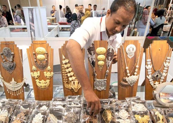 Nusabali.com - industri-perhiasan-jadi-andalan-ekspor