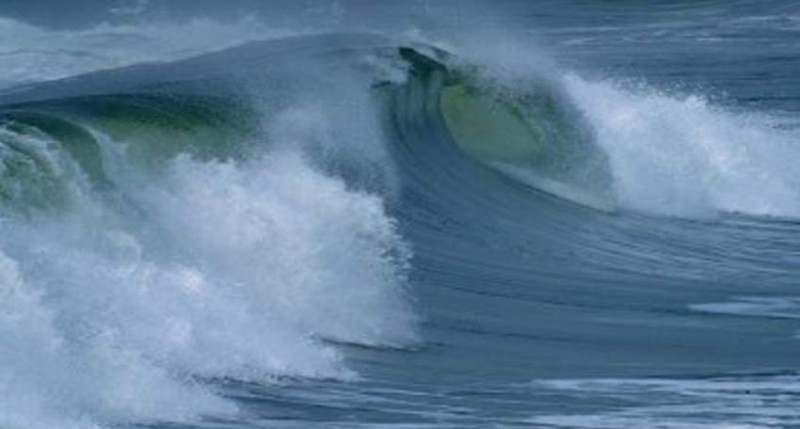 www.nusabali.com-bmkg-kembali-ingatkan-potensi-gelombang-tinggi-di-perairan-selatan