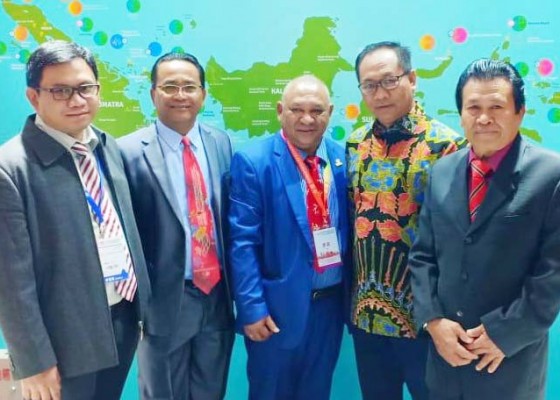 Nusabali.com - wabup-suiasa-pimpin-rombongan-china-sales-mission-2019