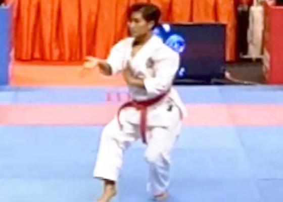 Nusabali.com - tim-karate-porprov-badung-raih-dua-emas-di-surabaya