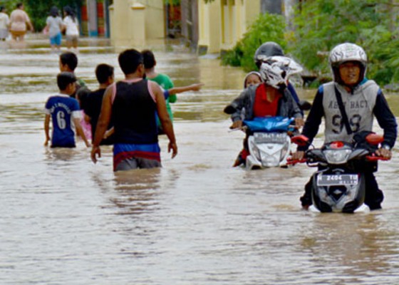 Nusabali.com - banjir-dan-longsor-landa-jateng