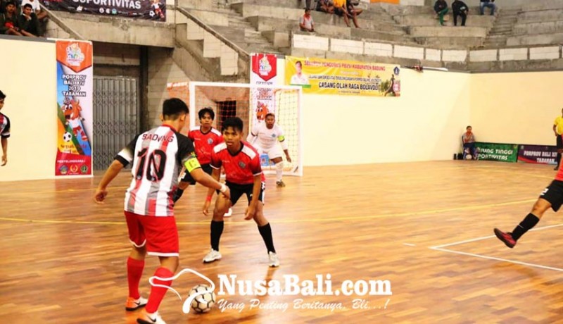 www.nusabali.com-gebuk-badung-denpasar-juara-grup