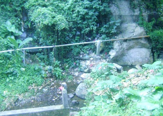 Nusabali.com - sungai-di-bangli-tercemar-sampah