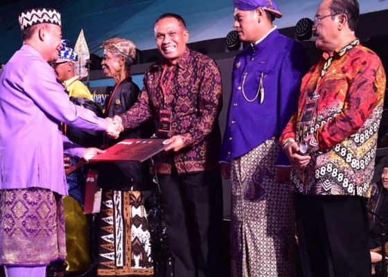 Nusabali.com - gianyar-raih-penghargaan-anugerah-kebudayaan-tahun-2019
