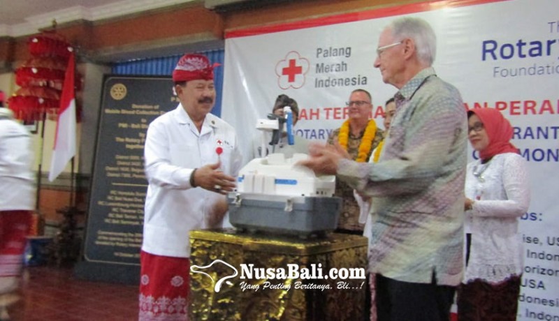 www.nusabali.com-pmi-bali-terima-bantuan-alat-transfusi-darah