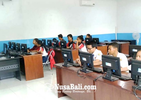 Nusabali.com - smkti-bali-global-bekali-siswa-smp-latihan-komputer
