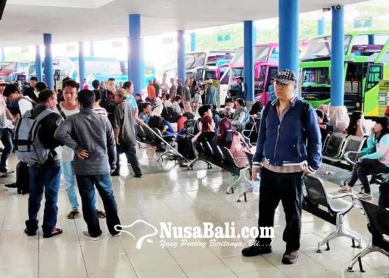 Nusabali.com - selama-nataru-terminal-mengwi-layani-79221-penumpang