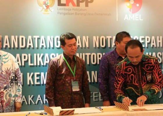 Nusabali.com - apresiasi-lkpp-bupati-suwirta-wakili-kepala-daerah-se-indonesia