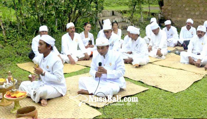 www.nusabali.com-pamangku-dukuh-penaban-lomba-ngenterang-upacara