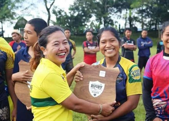Nusabali.com - putri-bidik-emas-rugby-7s