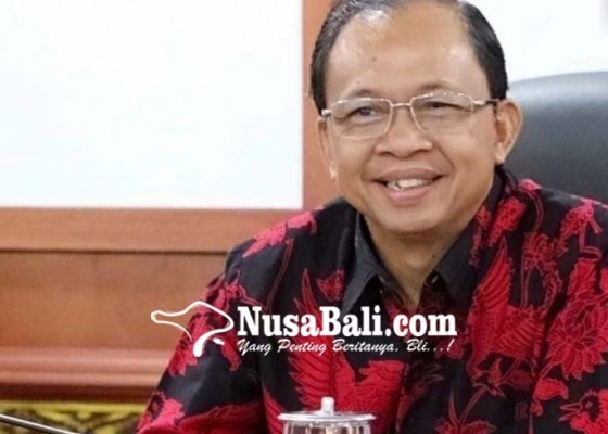 Nusabali.com - gubernur-koster-kendalikan-lalulintas-orang-masuk-bali