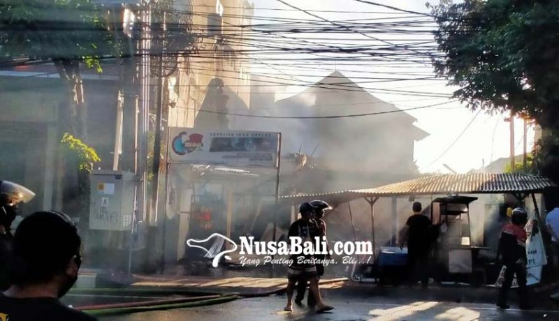 www.nusabali.com-ditinggal-silaturahmi-rumah-ludes-terbakar
