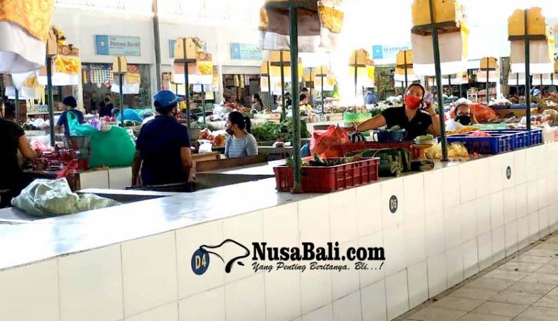www.nusabali.com-pedagang-di-pasar-sindu-mengeluh-sepinya-pembeli