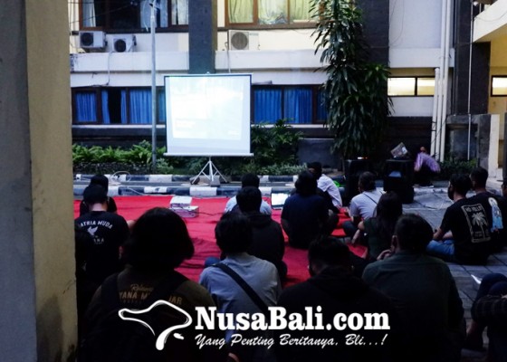 Nusabali.com - jelang-aksi-damai-aliansi-bali-tidak-diam-adakan-screening-film-dan-diskusi-bersama