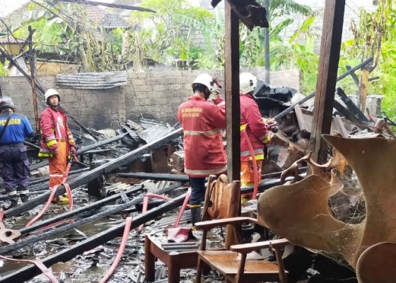 Nusabali.com - januari-november-2020-kebakaran-di-badung-mencapai-157-kasus