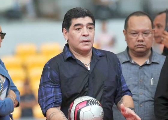 Nusabali.com - maradona-meninggal-sepakbola-berduka