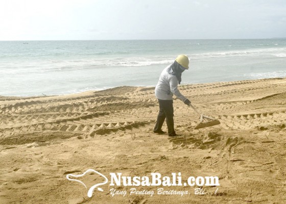 Nusabali.com - penataan-pasir-pantai-kuta-selesai-pedagang-belum-diizinkan-berjualan