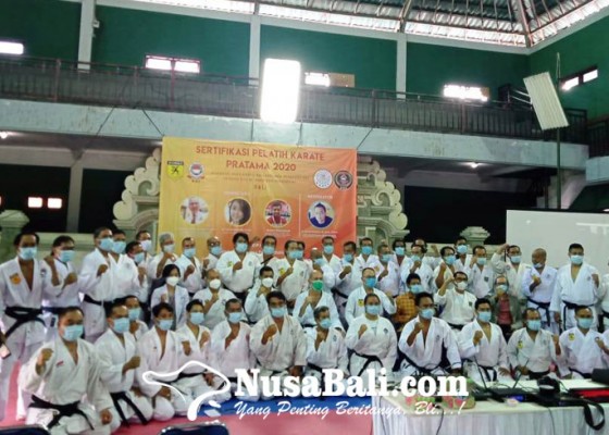 Nusabali.com - 11-provinsi-ikuti-sertifikasi-pelatih-karate-tingkat-dasar