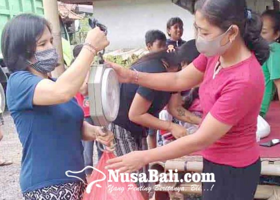 Nusabali.com - beras-habis-sampah-plastik-menumpuk