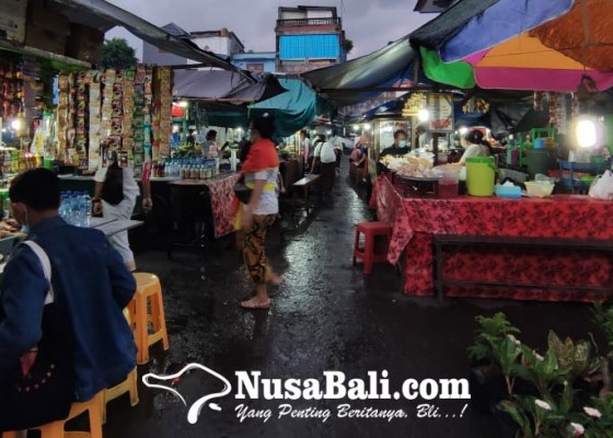 Nusabali.com - pasar-senggol-di-klungkung-ditutup-saat-malam-tahun-baru-2021