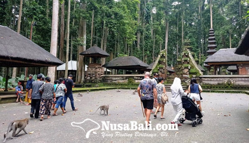 www.nusabali.com-tembus-1700-wisatawan-saat-tahun-baru