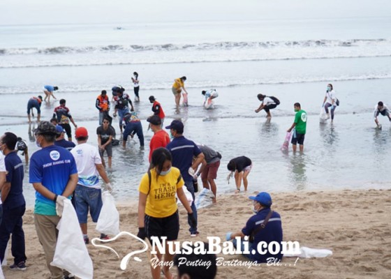 Nusabali.com - berawal-dari-viral-sampah-trash-hero-bersih-bersih-pantai-di-bali