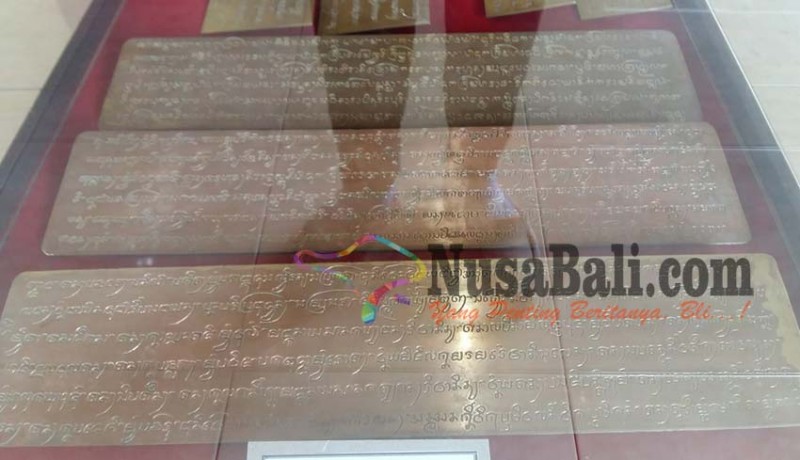 www.nusabali.com-kupas-isi-prasasti-bengkala-yang-dibuat-di-zaman-raja-jaya-pangus