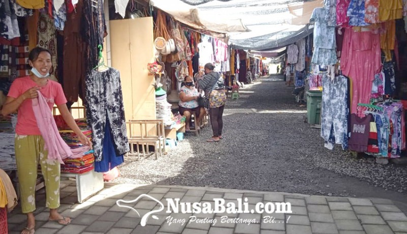 www.nusabali.com-pedagang-pasar-seni-belum-tahu-kapan-pindah