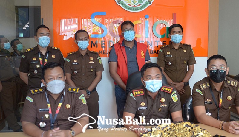 www.nusabali.com-korupsi-rp-1m-pegawai-bank-pelat-merah-ditahan