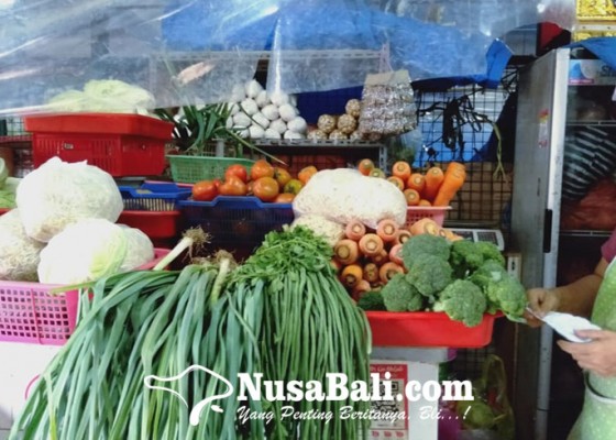 Nusabali.com - jelang-nyepi-harga-cabai-meroket-tembus-rp-120000-per-kilogram