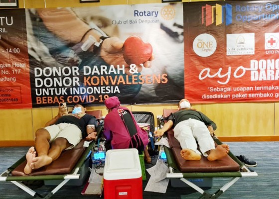 Nusabali.com - rotary-club-bali-denpasar-gelar-donor-darah-konvalesen