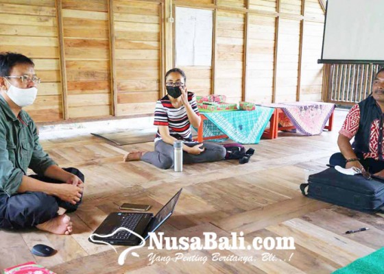 Nusabali.com - pegiat-pendidikan-buat-sd-berbasis-kearifan-lokal