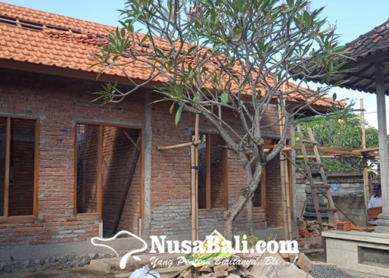 Nusabali.com - ayah-brigjen-i-gusti-putu-danny-nugraha-karya-siapkan-rumah-di-beng-untuk-anaknya