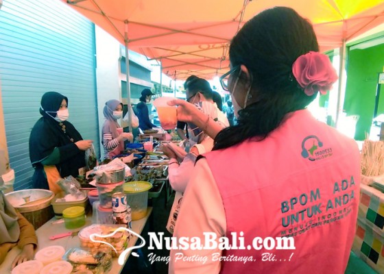 Nusabali.com - bbpom-uji-20-sampel-makanan-di-dusun-wanasari