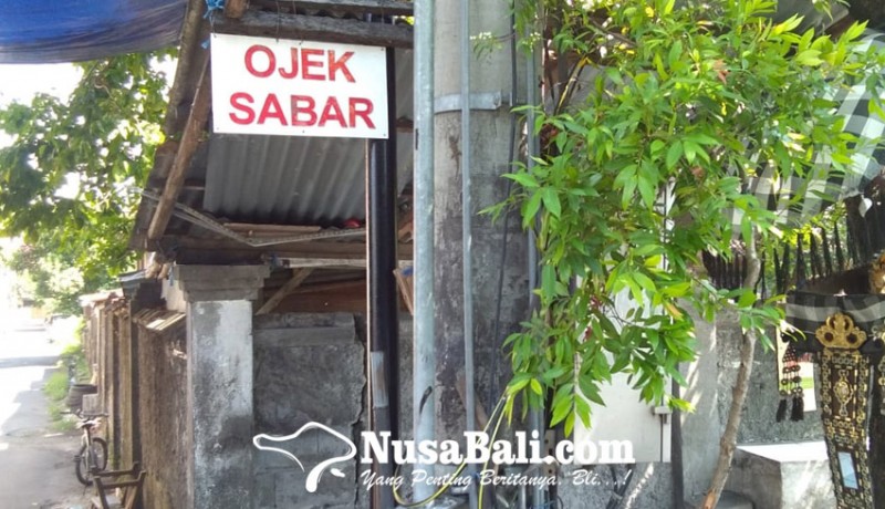 www.nusabali.com-ojek-pangkalan-denpasar-mencoba-bertahan-di-tengah-desakan-ojek-online