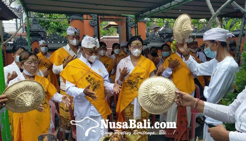 www.nusabali.com-yayasan-sadhu-kerti-samyoga-gelar-pawintenan-massal