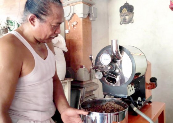 Nusabali.com - pengusaha-kopi-bersaing-di-pasar-lokal